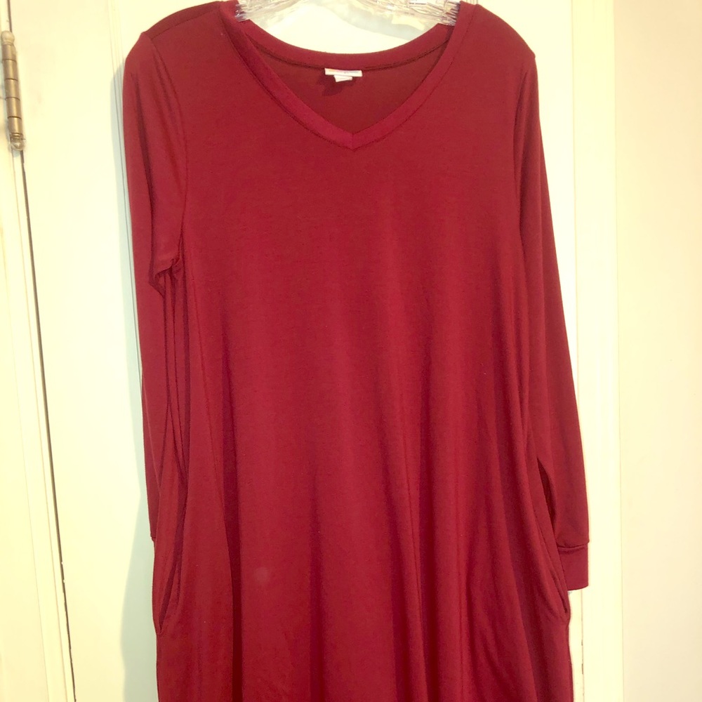 Darling LulaRoe long sleeve dress with pockets
